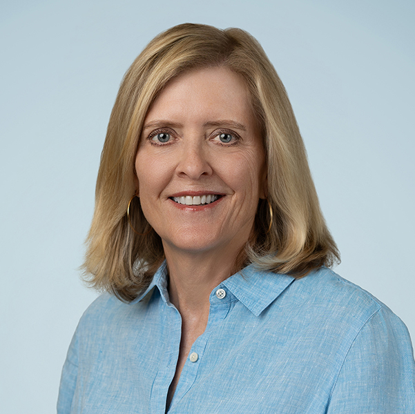 Woman in blond hair smiling